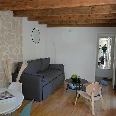 Apartmán Townhouse With A Quiet Landscaped Courtyard